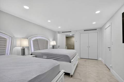 5225 Collins Avenue 1408, Miami Beach FL - photo 12 of 37