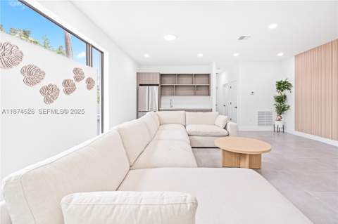 857 SW 14th Ave A, Miami FL - photo 14 of 68