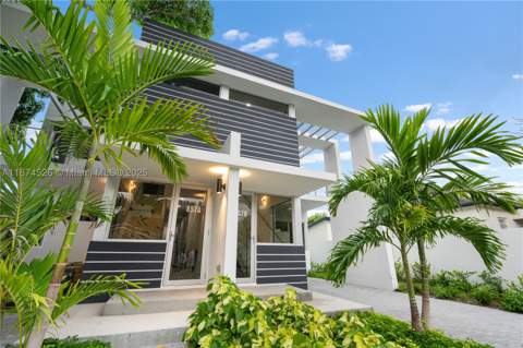 857 SW 14th Ave A, Miami FL - photo 6 of 68