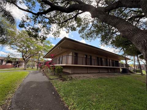 11295 SW 88th St M109, Miami FL - photo 13 of 17