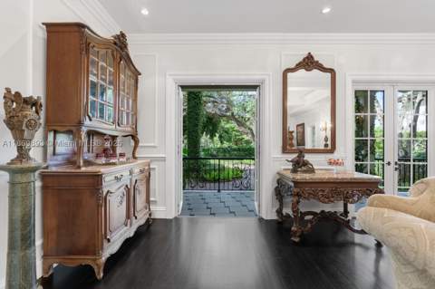 612 Sunset Dr, Coral Gables FL - photo 12 of 20