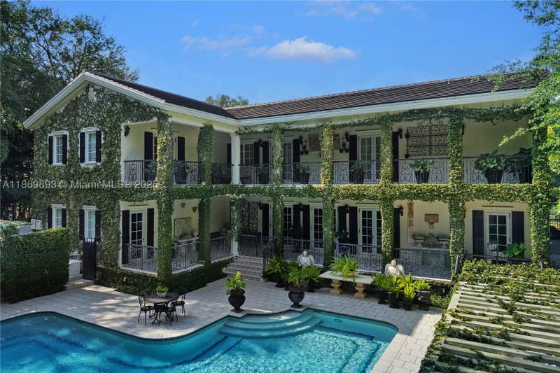 6 bedroom SingleFamilyResidence at 612 Sunset Dr, Coral Gables Bisc Bay Sec, Coral Gables — photo 5