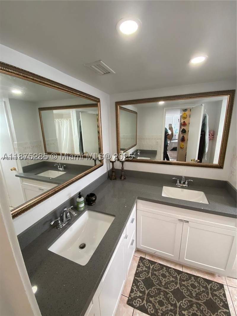2 bedroom Condominium at 1670 NE 191st St 315-3, Jade Winds Group Allamand, Miami — photo 5