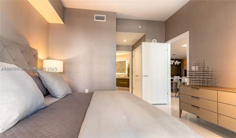 851 NE 1st Ave 1203, Miami FL - photo 12 of 37