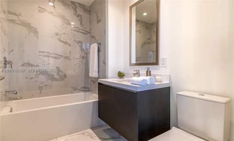 851 NE 1st Ave 1203, Miami FL - photo 16 of 37