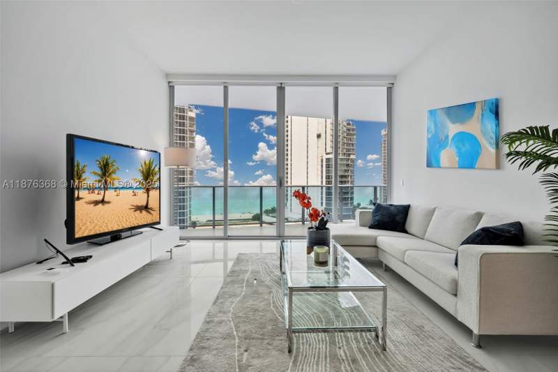 2 bedroom Condominium at 17550 Collins Ave 1003, Aurora Condominium, Sunny Isles Beach — photo 3