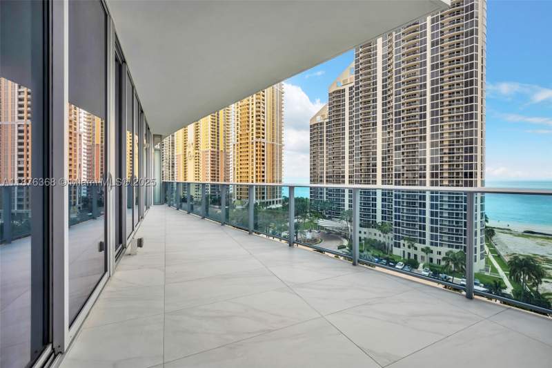 2 bedroom Condominium at 17550 Collins Ave 1003, Aurora Condominium, Sunny Isles Beach — photo 5