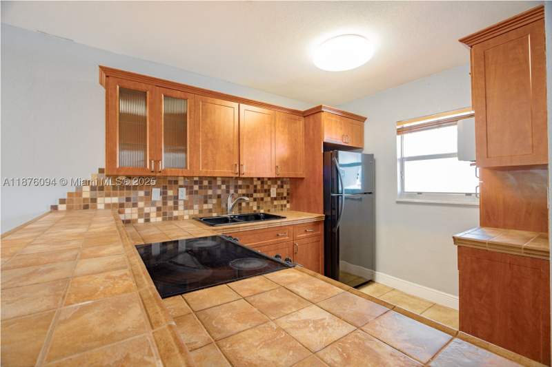 2 bedroom Condominium at 120 Royal Palm Rd 315, Hialeah Gardens Bldg No., Hialeah Gardens — photo 3