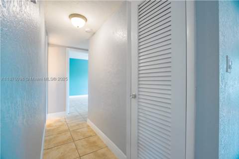 120 Royal Palm Rd 315, Hialeah Gardens FL - photo 6 of 17