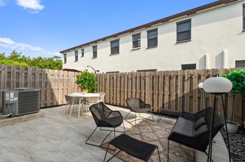403 NE 212th St, Miami FL - photo 17 of 58
