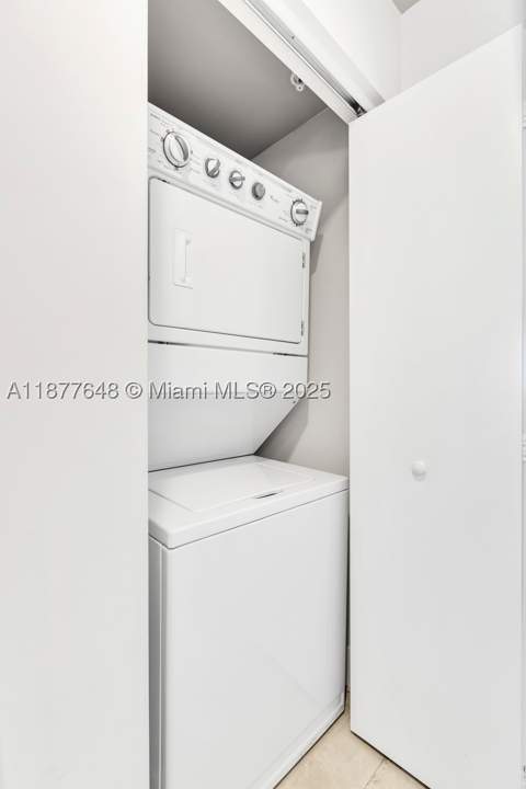 60 SW 13th St 3402, Miami FL - photo 14 of 29