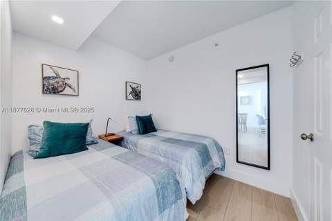 5601 Collins Ave 1011, Miami Beach FL - photo 24 of 32