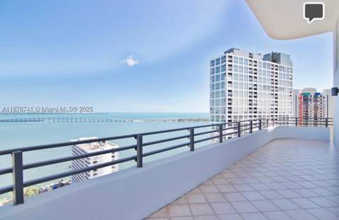 151 SE 15th Rd 2703, Miami FL - photo 6 of 11