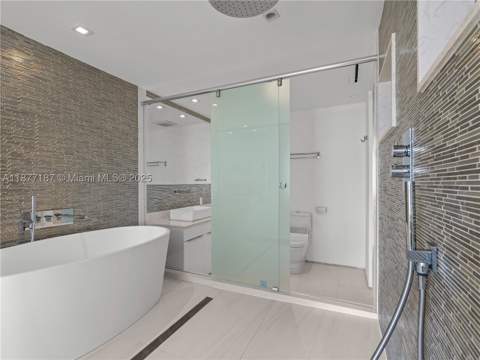 8011 Fisher Island Dr 8011, Miami Beach FL - photo 14 of 73