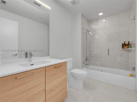 16385 Biscayne Blvd 105, North Miami Beach FL - photo 17 of 25