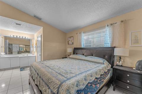 8101 SW 159th Ct, Miami FL - photo 13 of 36