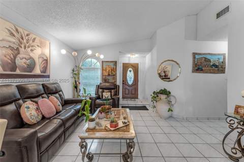 8101 SW 159th Ct, Miami FL - photo 6 of 36