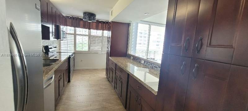 2 bedroom Condominium at 18061 Biscayne Blvd 301, Del Prado Marina, Aventura — photo 3