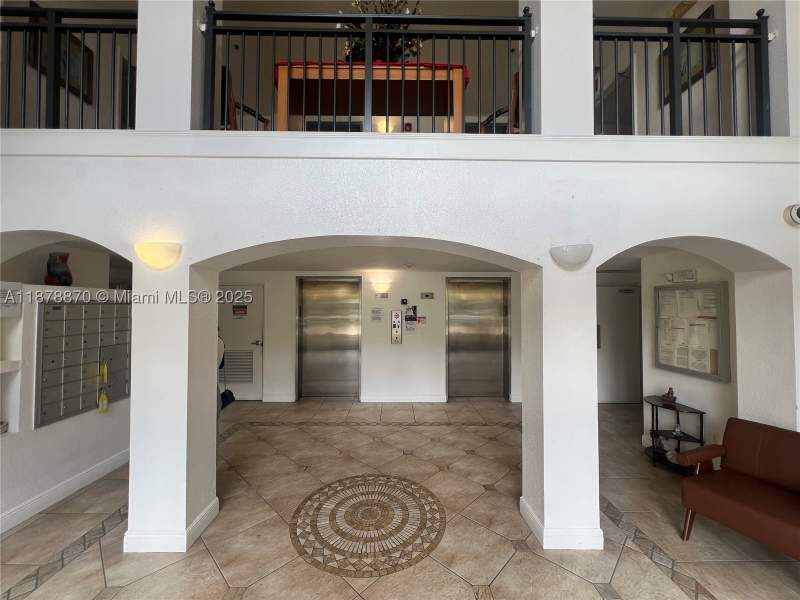 3 bedroom Condominium at 9340 Fontainebleau Blvd W206, Keystone Courts Condo, Miami — photo 3