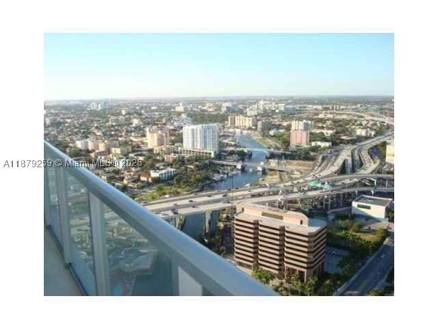 2 bedroom Condominium at 185 SW 7th St 1909, Latitude On The River Con, Miami — photo 3