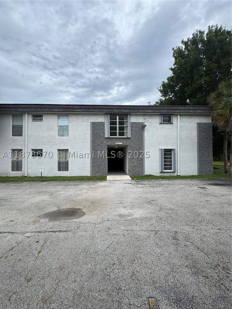 1 bedroom Condominium at 10353 N Kendall Dr Bb2, Kendall Acres Condo Bldg, Miami — photo 2