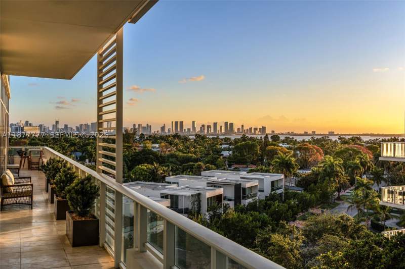 4 bedroom Condominium at 4701 N Meridian Ave 512, 4701 NORTH MERIDIAN CONDO, Miami Beach — photo 2