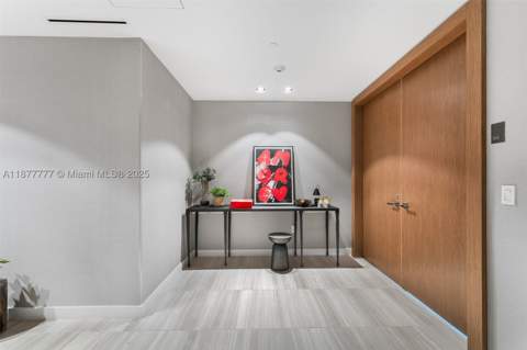 4701 N Meridian Ave 512, Miami Beach FL - photo 21 of 52