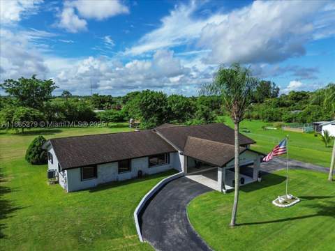 19926 SW 326th St, Homestead FL - photo 17 of 46