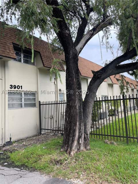 3901 SW 112th Ave 46, Miami FL - photo 18 of 19