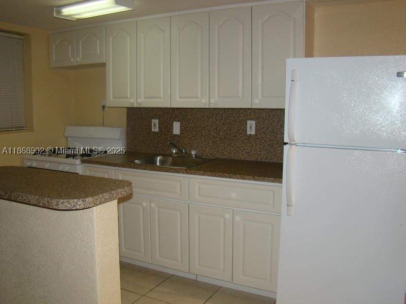 1 bedroom Condominium at 3901 SW 112th Ave 46, Villas Of West Bird Condo, Miami — photo 4