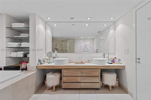 465 Brickell Ave 4901, Miami FL - photo 13 of 41