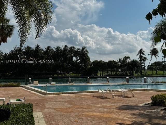 2 bedroom Condominium at 9100 W Bay Harbor Dr 7A, Blair House Condo - West, Bay Harbor Islands — photo 5
