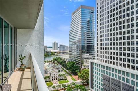 55 SE 6th St 1908, Miami FL - photo 23 of 34
