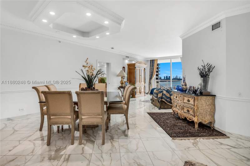 3 bedroom Condominium at 888 Brickell Key Dr 1807, One Tequesta Point Condo, Miami — photo 5