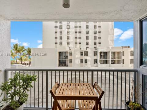 2655 Collins Ave 510, Miami Beach FL - photo 14 of 23