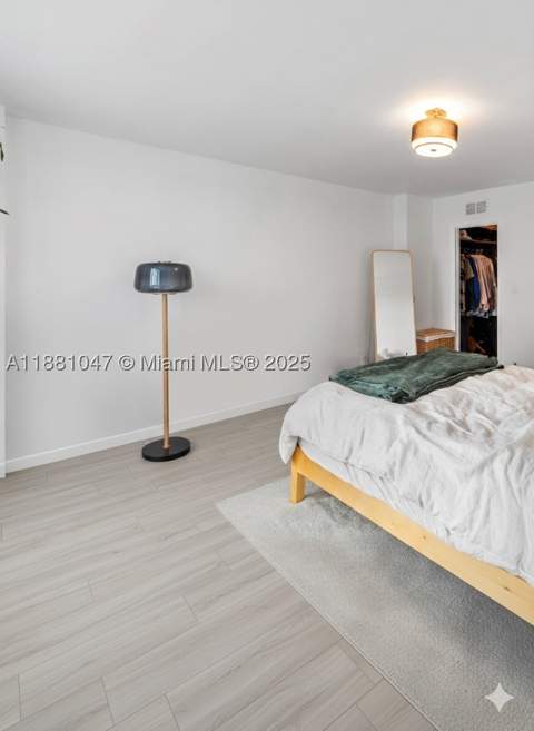 2655 Collins Ave 510, Miami Beach FL - photo 15 of 23