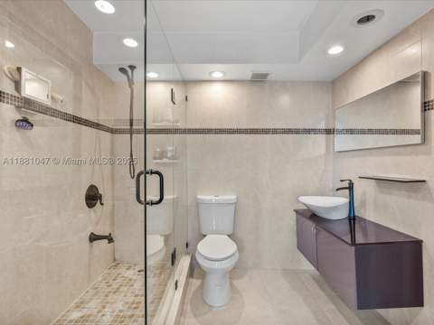 2655 Collins Ave 510, Miami Beach FL - photo 16 of 23