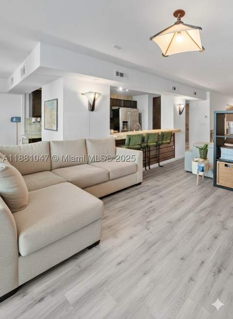 2655 Collins Ave 510, Miami Beach FL - photo 6 of 23