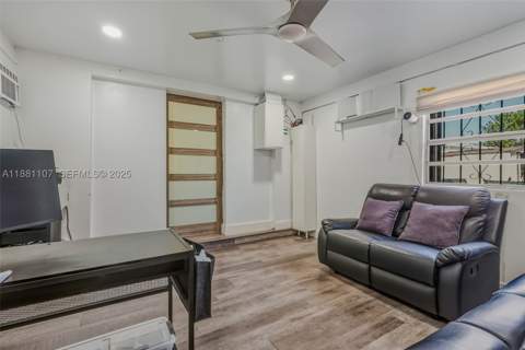1375 NW 181st St, Miami Gardens FL - photo 12 of 37
