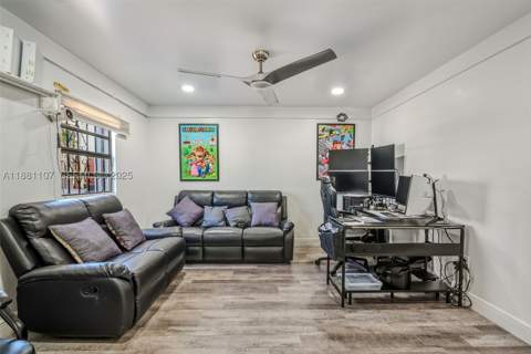 1375 NW 181st St, Miami Gardens FL - photo 13 of 37