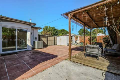 1375 NW 181st St, Miami Gardens FL - photo 22 of 37