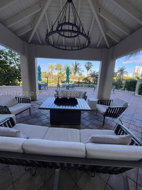 19501 S W country Club dr 1706, Aventura FL - photo 15 of 18