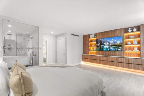 2301 Collins Ave 1523-24, Miami Beach FL - photo 11 of 26