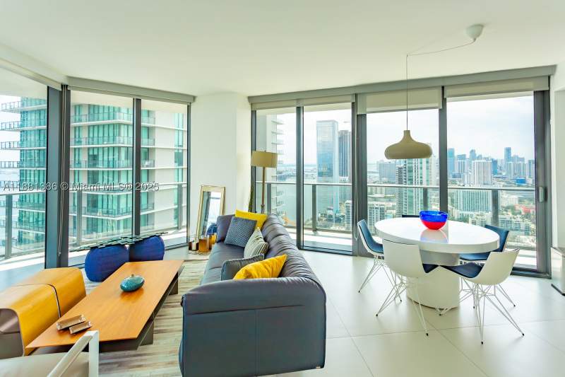 3 bedroom Condominium at 501 NE 31st St 3906, Paraiso Bayviews Condo, Miami — photo 3