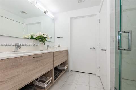 16385 Biscayne Blvd 2118, North Miami Beach FL - photo 6 of 20