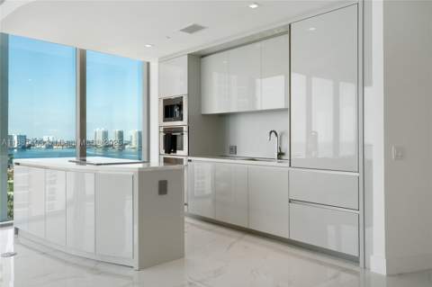 18975 Collins Ave 1104, Sunny Isles Beach FL - photo 21 of 30