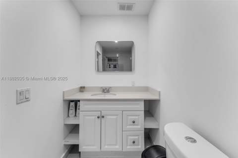 12750 SW 197th Ave, Miami FL - photo 22 of 60