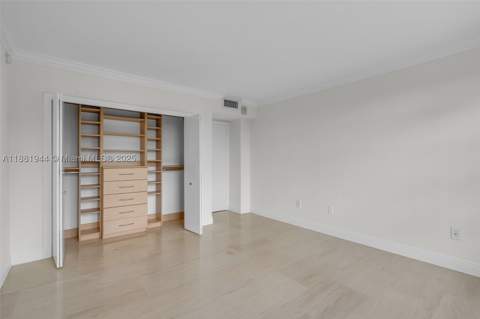 155 Ocean Lane Dr 300, Key Biscayne FL - photo 15 of 37