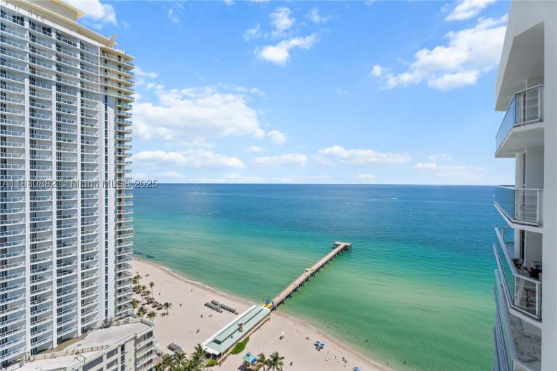 2 bedroom Condominium at 16485 Collins Ave Ph35C, Oceania III Condo, Sunny Isles Beach — photo 5