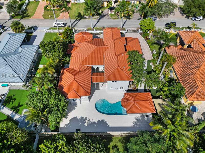5 bedroom SingleFamilyResidence at 12770 SW 188th St, South Springs Homes, Miami — photo 5